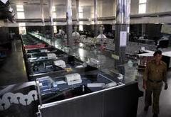 bharat bandh:mixed response on second day;banking operations hit